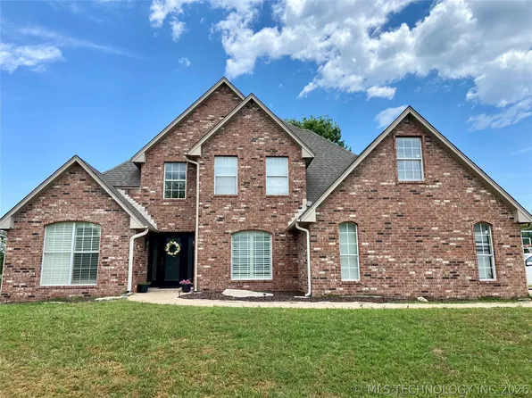 9215 E 156th St N, Collinsville, OK 74021