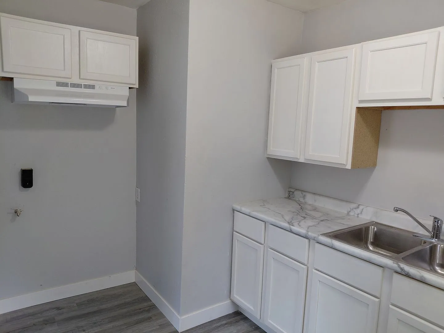 2 bedroom 1 bath house — Photo 3