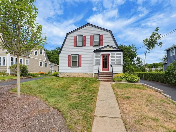 404 Park St, Stoughton, MA 02072
