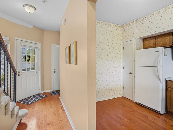 5th image of 108 Golfview Dr