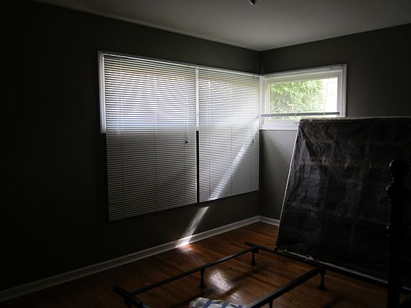 4th image of 276 N Linden Ave