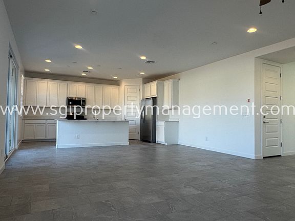 3rd image of 12026 W Calle De Pompas