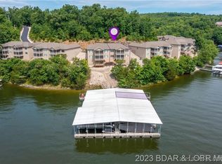 302 Waterford Cir, Eldon, MO 65026