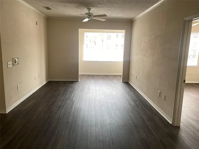 18001 Richmond Place Dr #222 — Photo 15