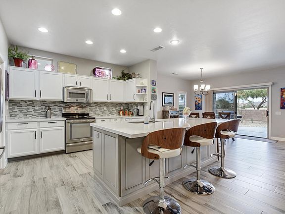 4th image of 19856 N Winterhaven Ln