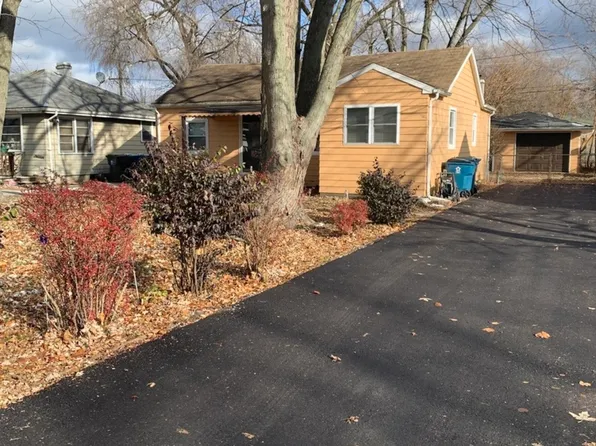 3637 Morgan St, Steger, IL 60475