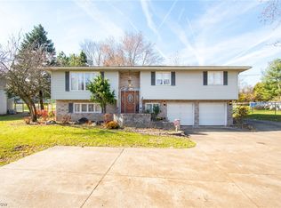 6038 Tippecanoe Rd, Canfield, OH 44406