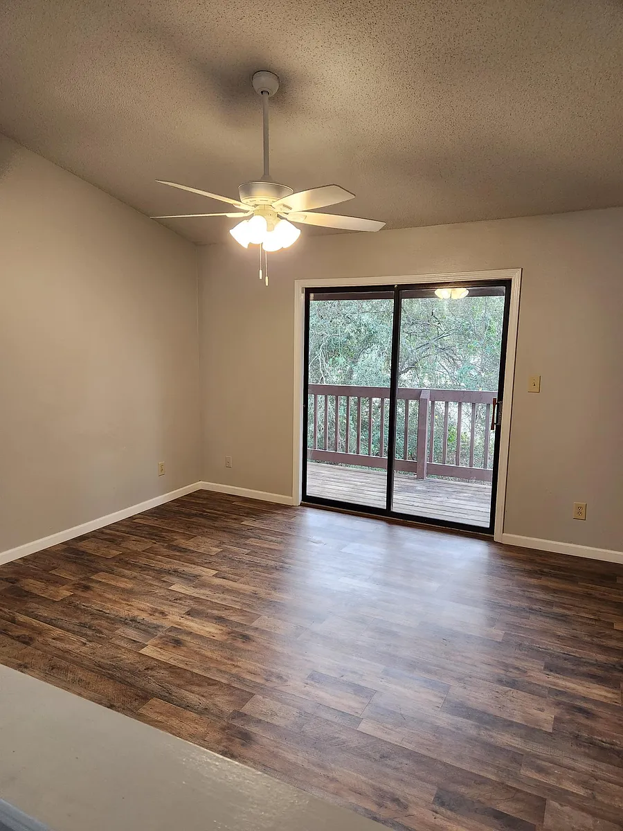 Living Room - 2303 W Michigan Ave #A6