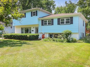 6308 Saratoga Ave, Downers Grove, IL 60516