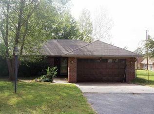 5905 S Morgan Dr, Guthrie, OK 73044