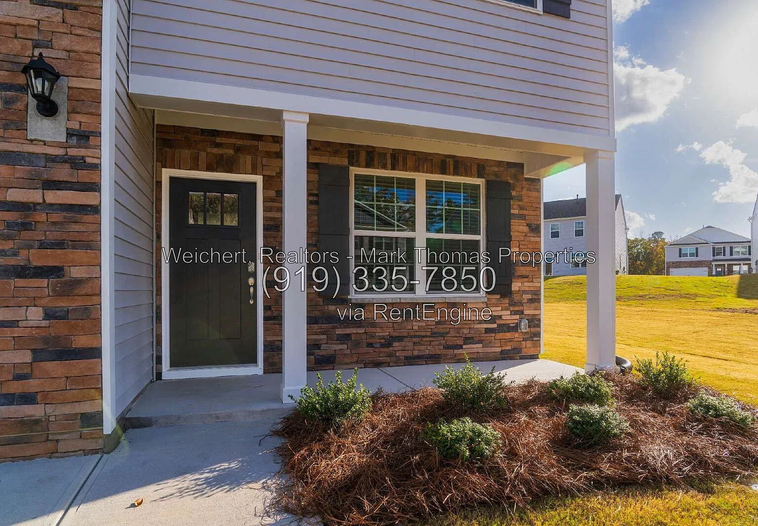 4 bed, 2.5 bath, 2175 sqft, $2,400 — Photo 3