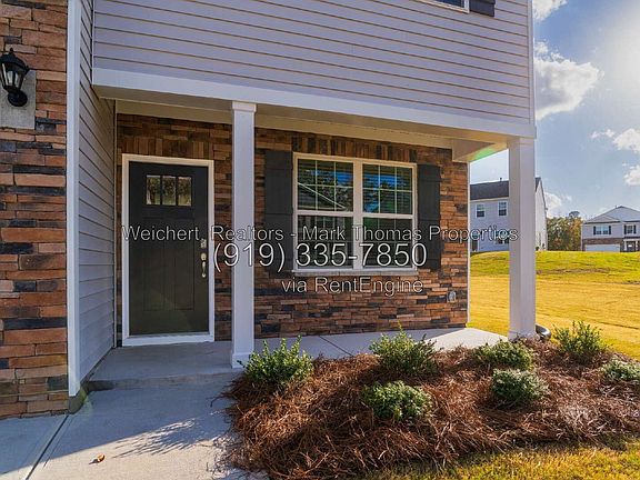 3rd image of 2275 Fletchers Ridge Dr