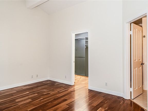 5th image of 2608 Mathews Ave #C