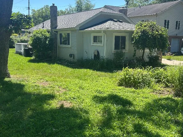 3817 Woodview Ave, West Bloomfield, MI 48324