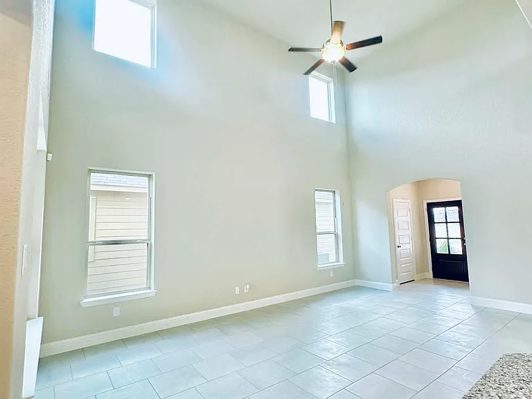13230 Chanute Field Dr — Photo 32