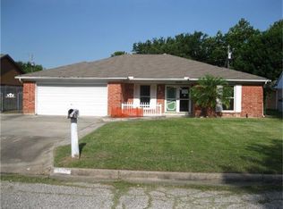2009 26th St N, Texas City, TX 77590