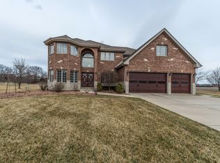 19955 Catherine Ct, Frankfort, IL 60423