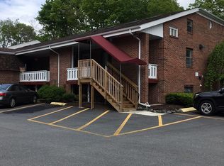 567 Smithfield Rd APT 49, North Providence, RI 02904