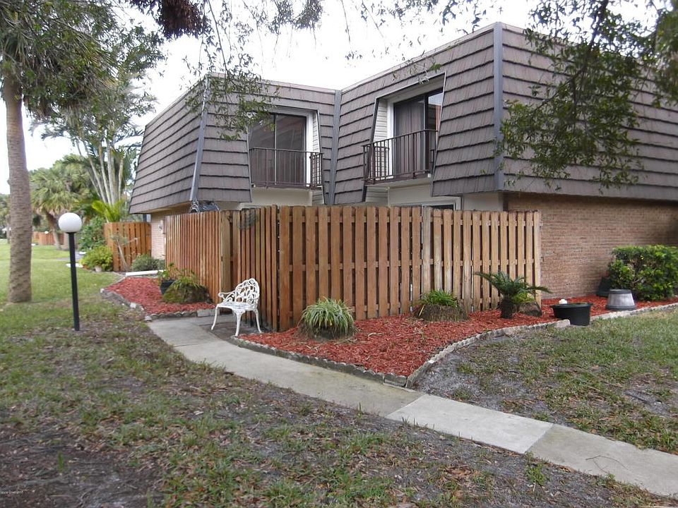 2nd image of 3717 Vista Oaks Cir NE #00