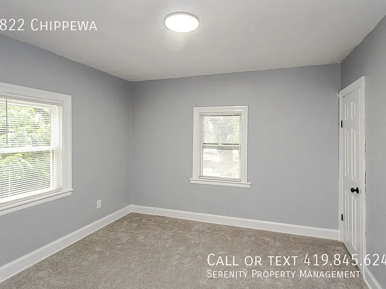 5822 Chippewa Rd — Photo 16