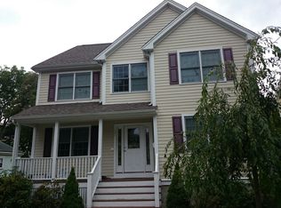 102 Dent St, West Roxbury, MA 02132