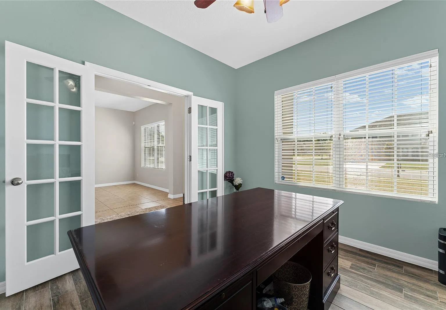 5 bed, 3.5 bath, 3300 sqft, $5,000 — Photo 4