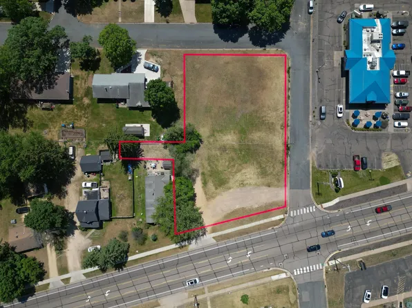 1406 Stout Rd, Menomonie, WI 54751