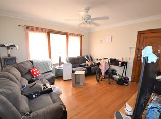 4413 N Kenneth Ave APT 2A, Chicago, IL 60630