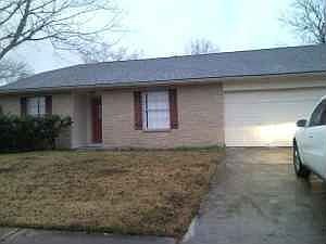 1st image of 208 Redbud Cir