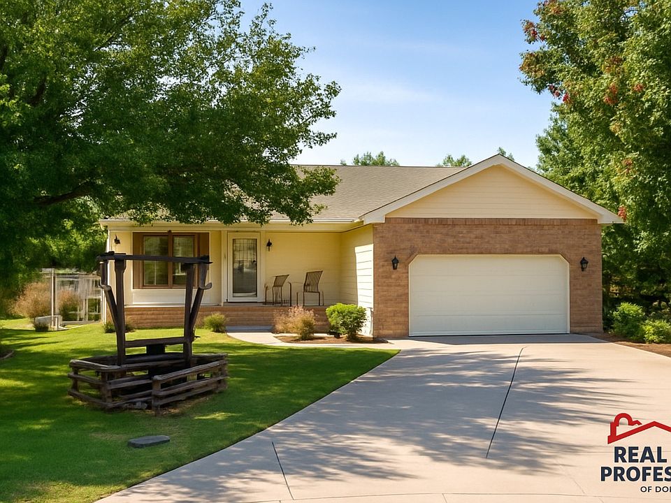1st image of 2805 Hennessey Ct