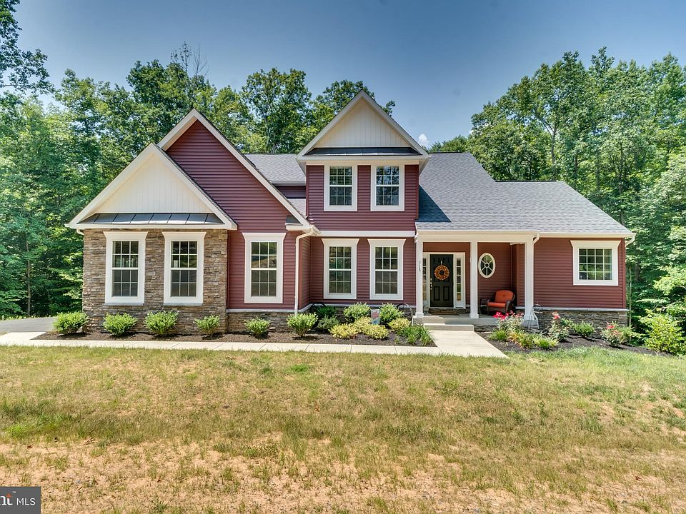 1st image of 118 Locksley Ln