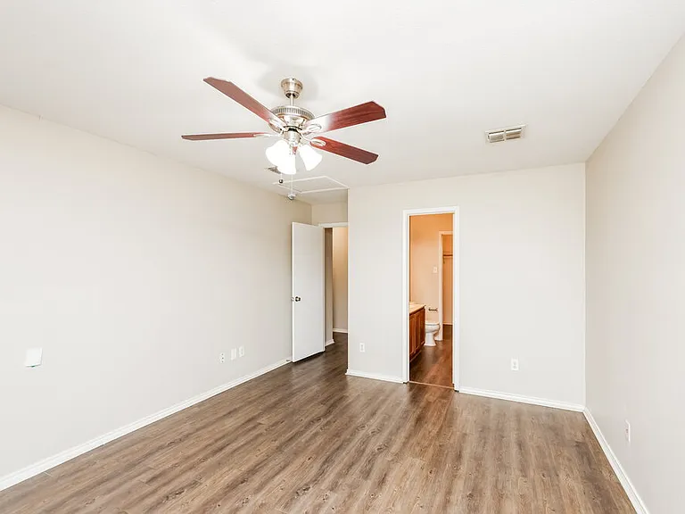 3032 Picket Fence Dr — Photo 12