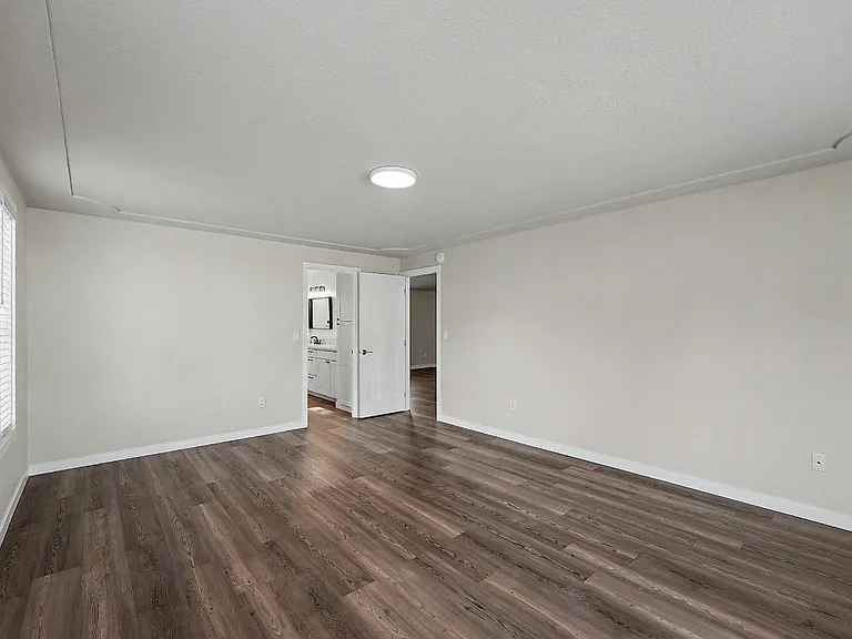 9123 Wendy Dr SE — Photo 25