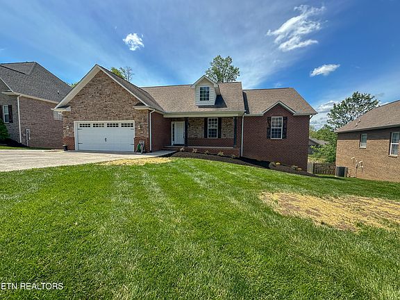 2nd image of 1461 Branch Field Ln