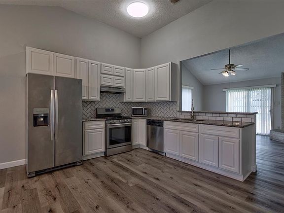 2nd image of 17003 Enchanted Cir W