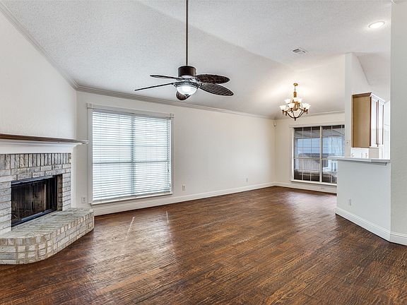 3rd image of 7628 Arbor Ridge Ct