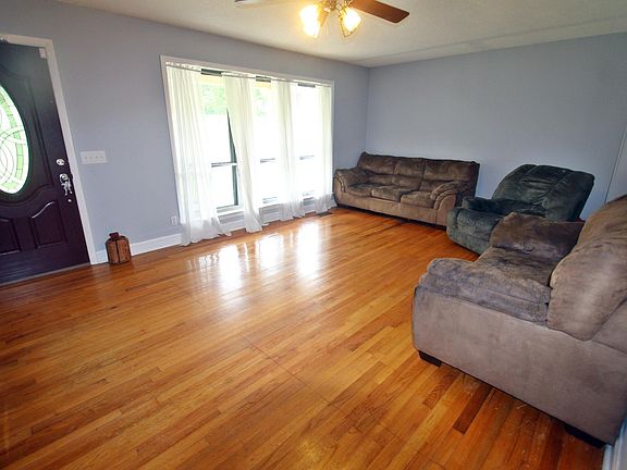 2nd image of 8289 N Green Hwy #301