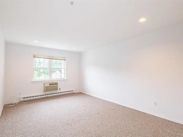 101 Sylvan Ave #65 — Photo 10