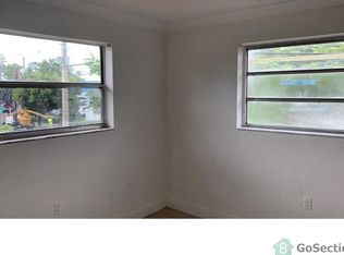 16118 NE 21st Ave APT 8, North Miami Beach, FL 33162