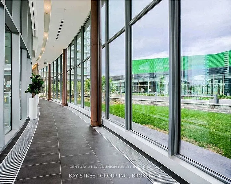 2 bed, $3,000 — Photo 2