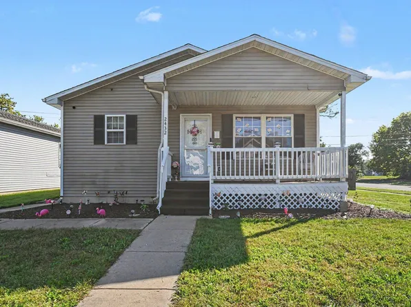 2432 Linden Ave, South Bend, IN 46628