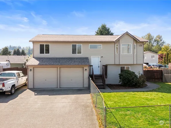 102 4th Avenue SW, Pacific, WA 98047