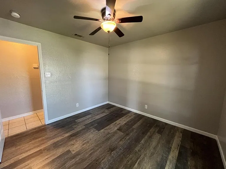 3607 Crescent Dr — Photo 28