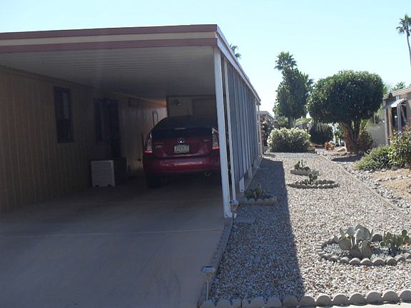 Right side carport