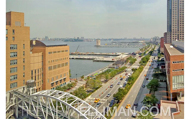 Rented by Douglas Elliman | media 8