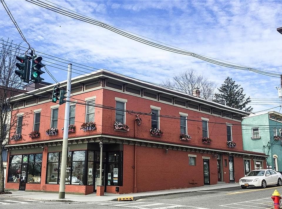 1st image of 40 S Franklin St #1