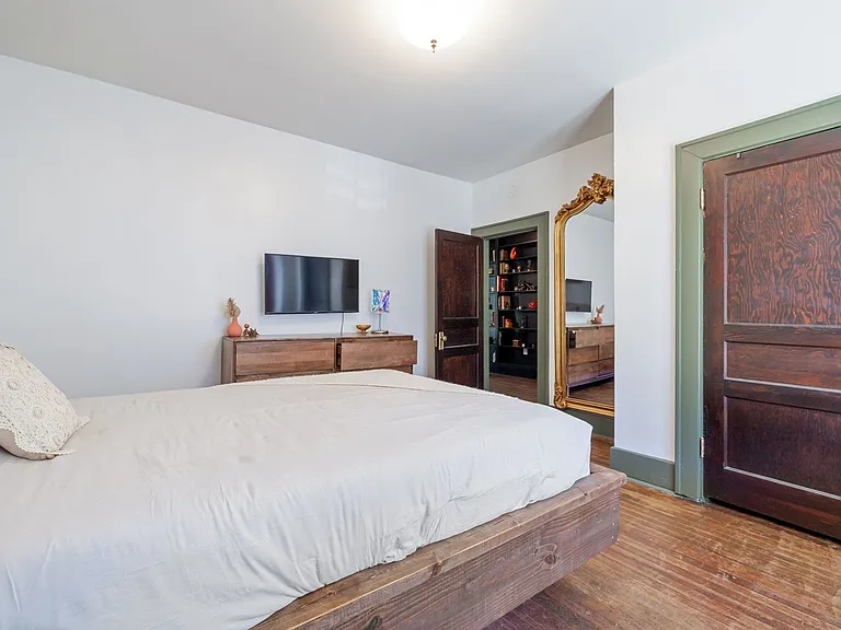 821 Greenwood Ave — Photo 19