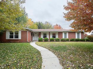 413 Hunters Rdg, Saint Charles, MO 63301