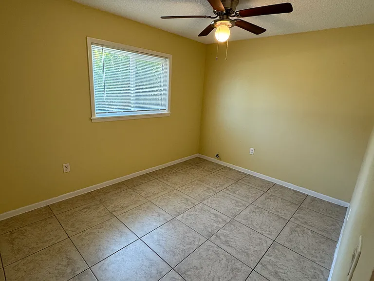 645 S McCall Rd #112 — Photo 18