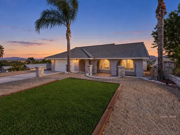 23449 Casa Bonita Ave, Canyon Lake, CA 92587